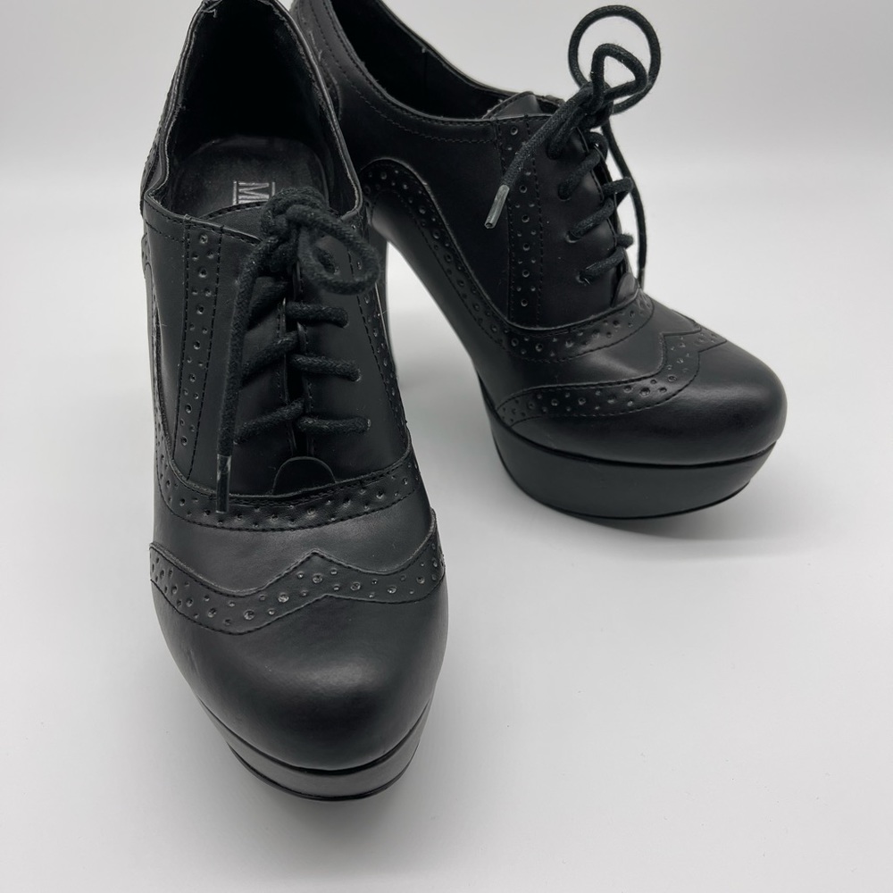 Platform Wing Tip Shoes 7M